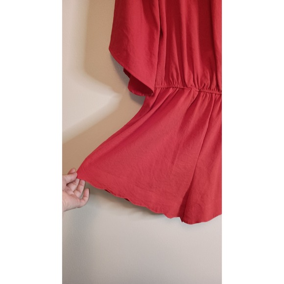 Umgee Red Scallop Wrap Romper Bell Sleeve‎ Elastic Waist Boho Chic Size Small - Picture 5 of 15